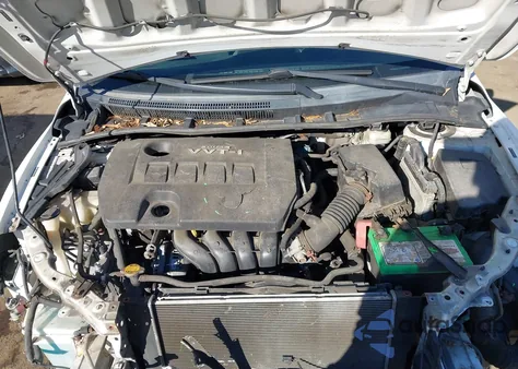 2010 Toyota Corolla S из США, поврежденный, VIN 2T1BU4EE1AC247771